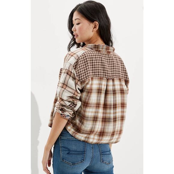 American Eagle Cozy Cabin Cropped Flannel Gorpcore Utility Lumberjack M Cotton - Picture 2 of 5